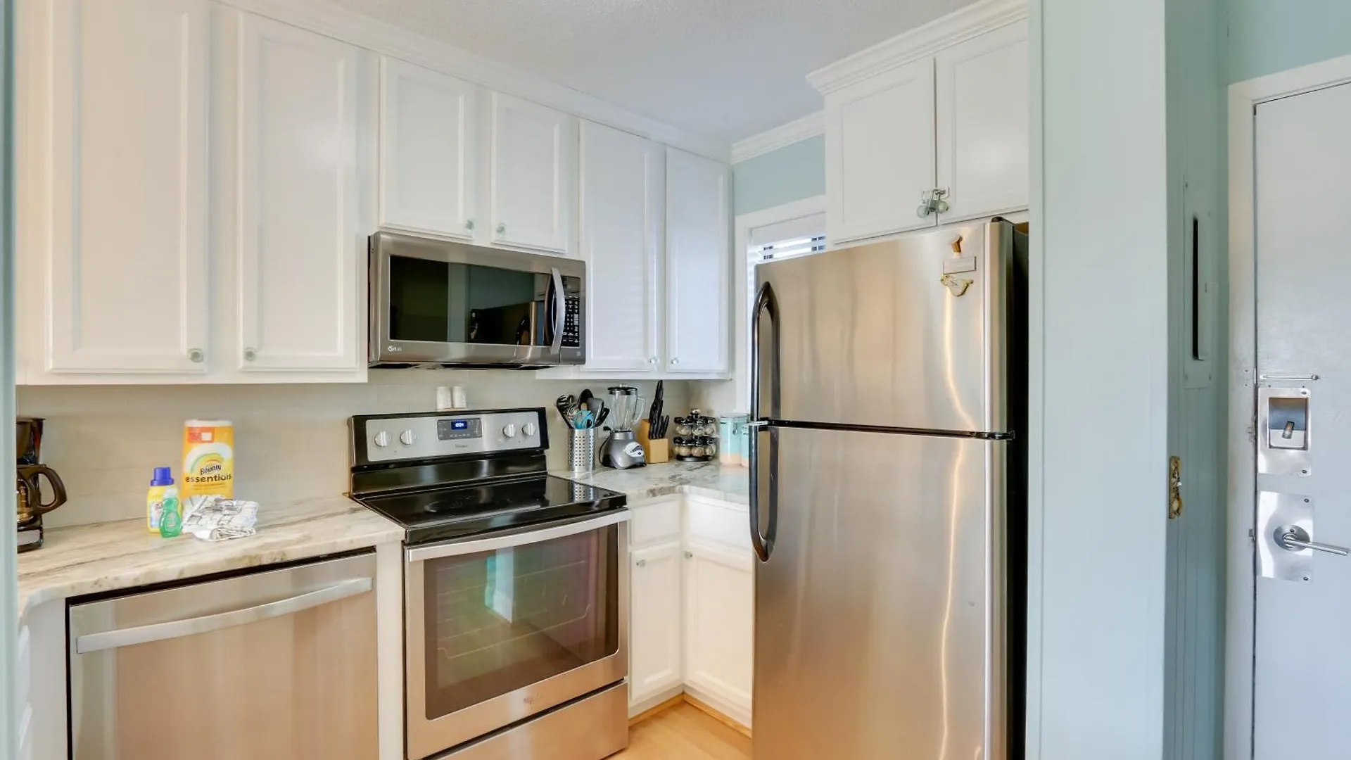 Hilton Head Condo With Pools, Sauna And Beach Access! Hilton Head Island United States